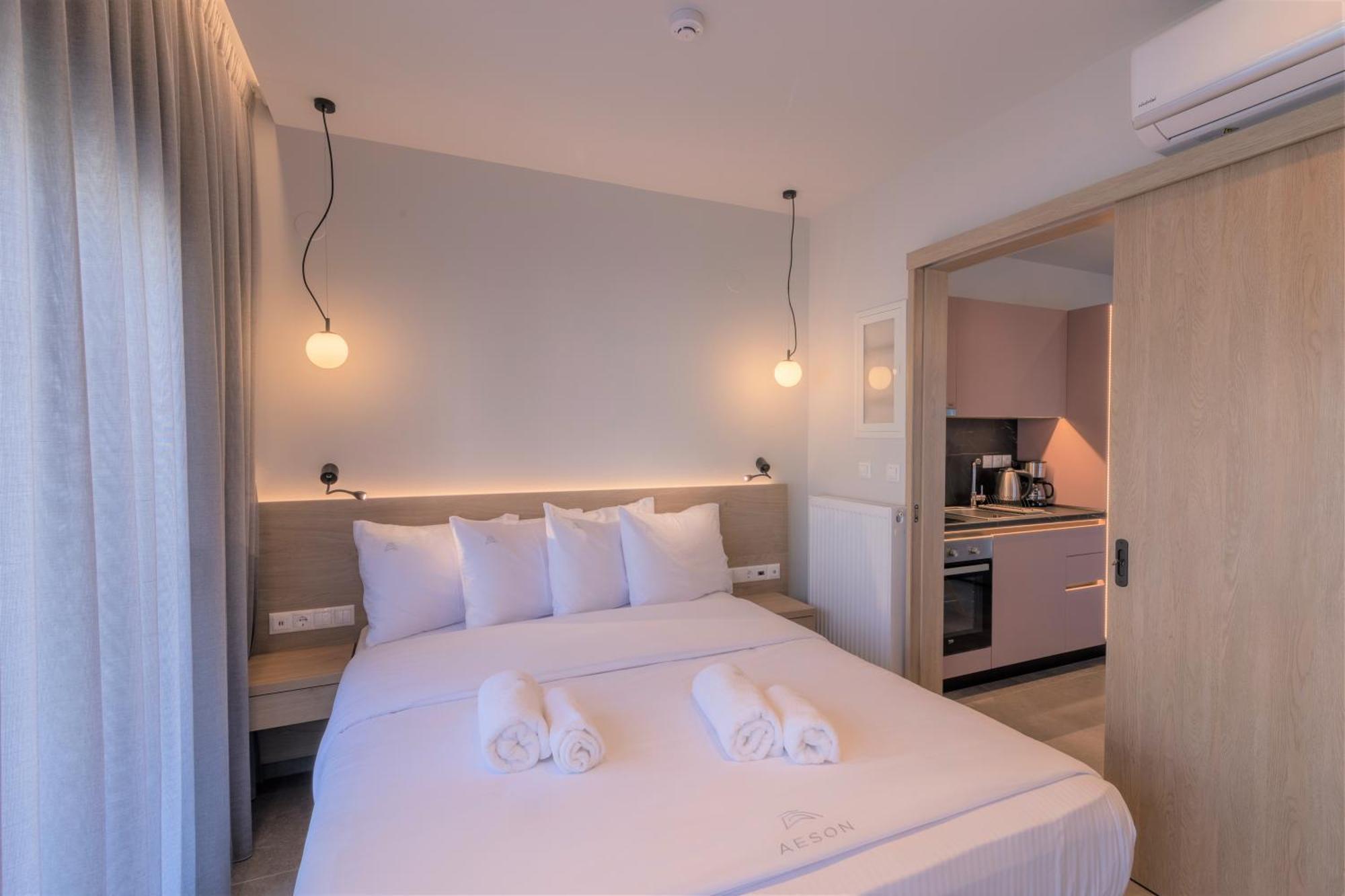 Aeson Premium Living Aparthotel Volos Exterior photo