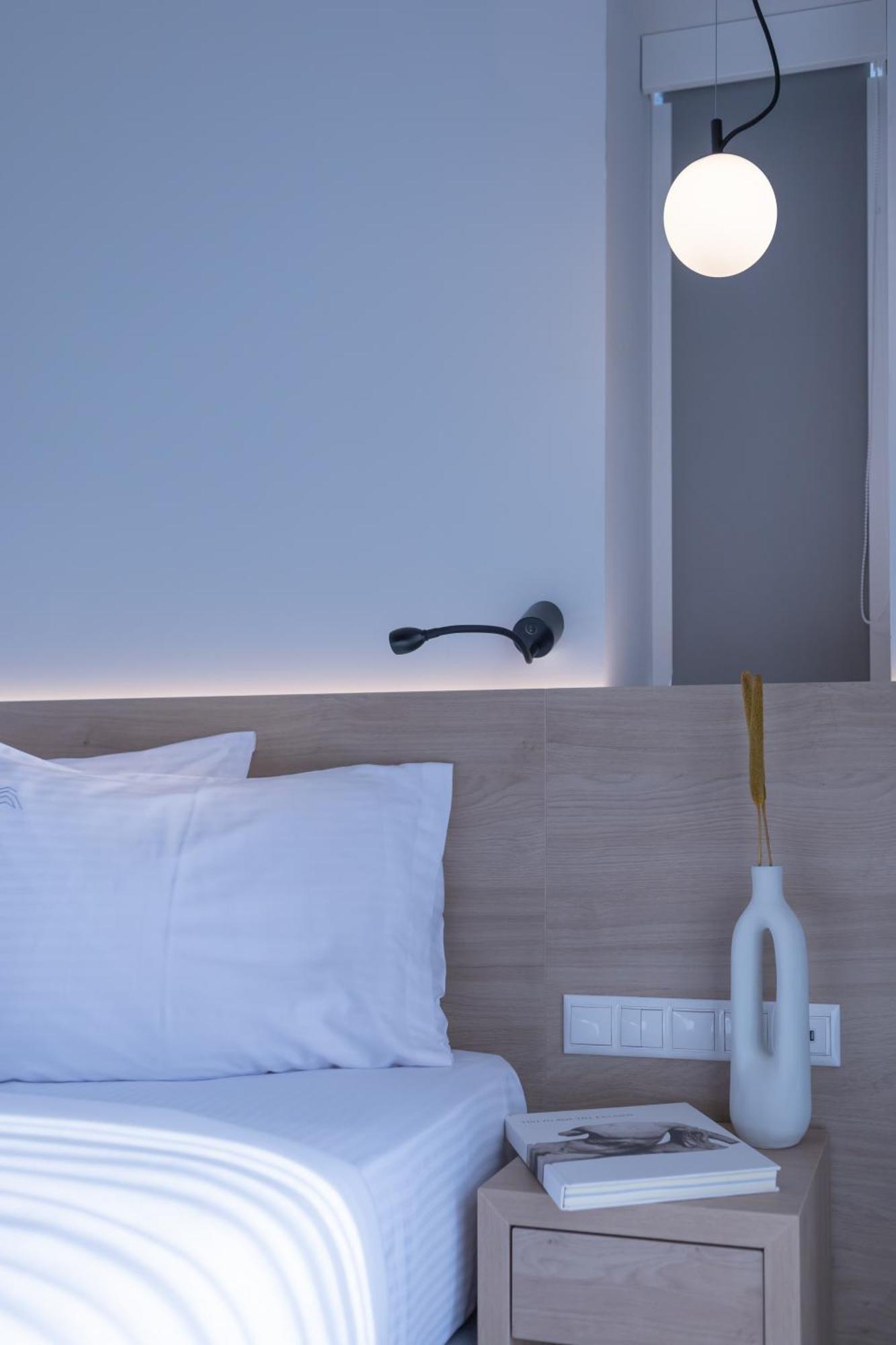 Aeson Premium Living Aparthotel Volos Exterior photo