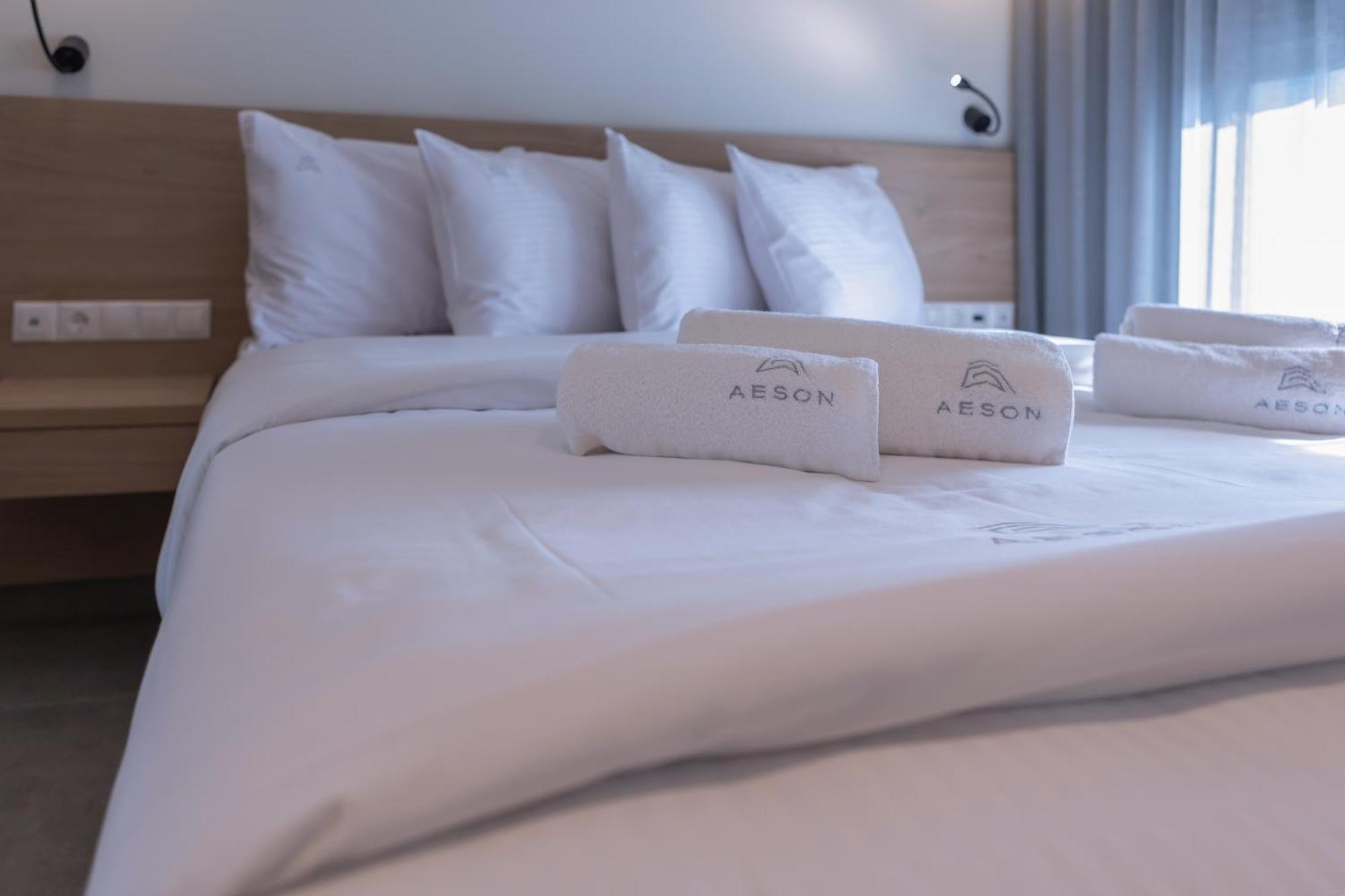 Aeson Premium Living Aparthotel Volos Exterior photo